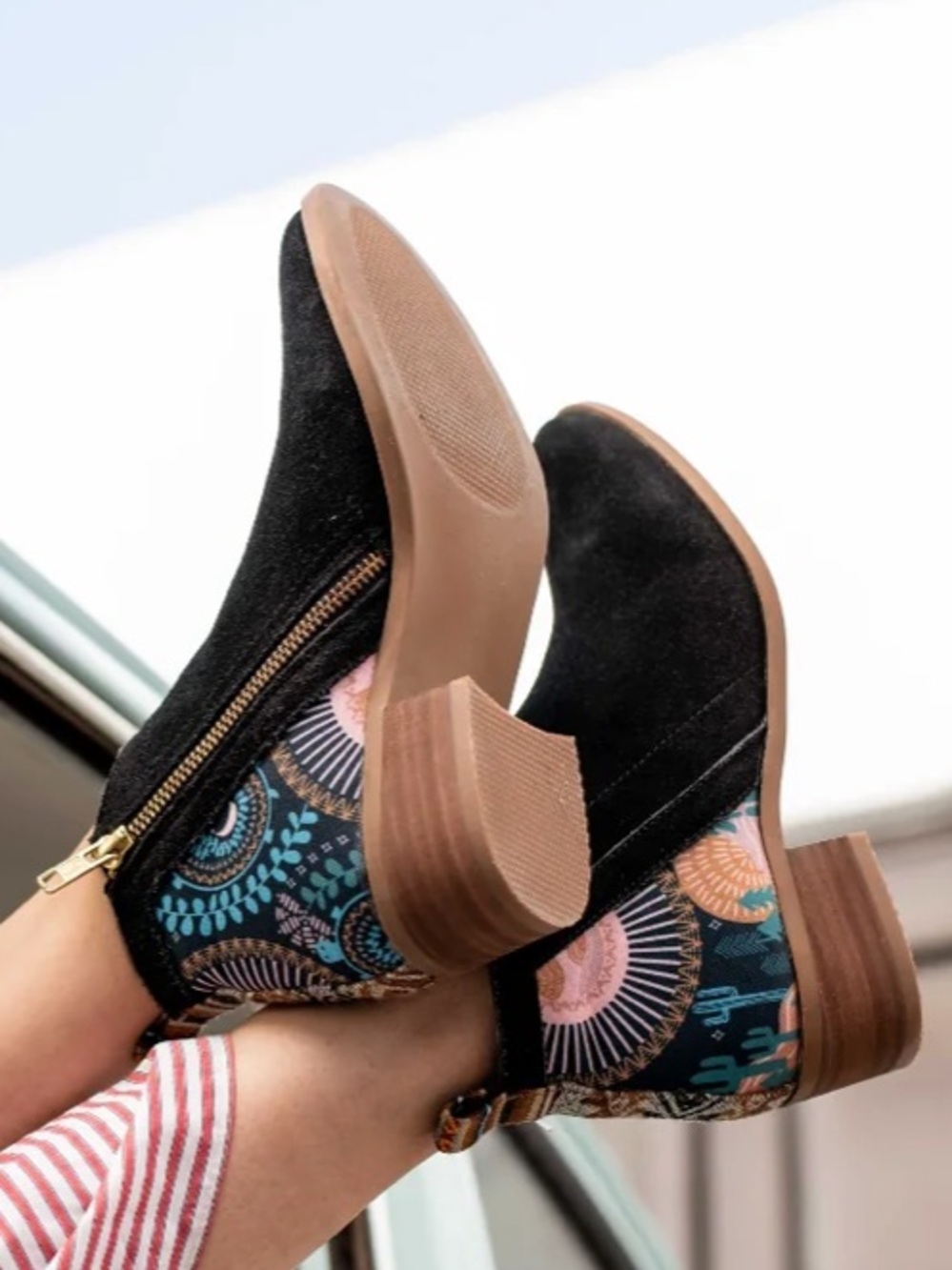 Inkkas Socorro Black Suede Cactus Sunset Southwestern Ankle Booties Boots Size 9